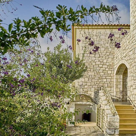 Callisto Seaside Homes & Suites Marathopoli Bagian luar foto