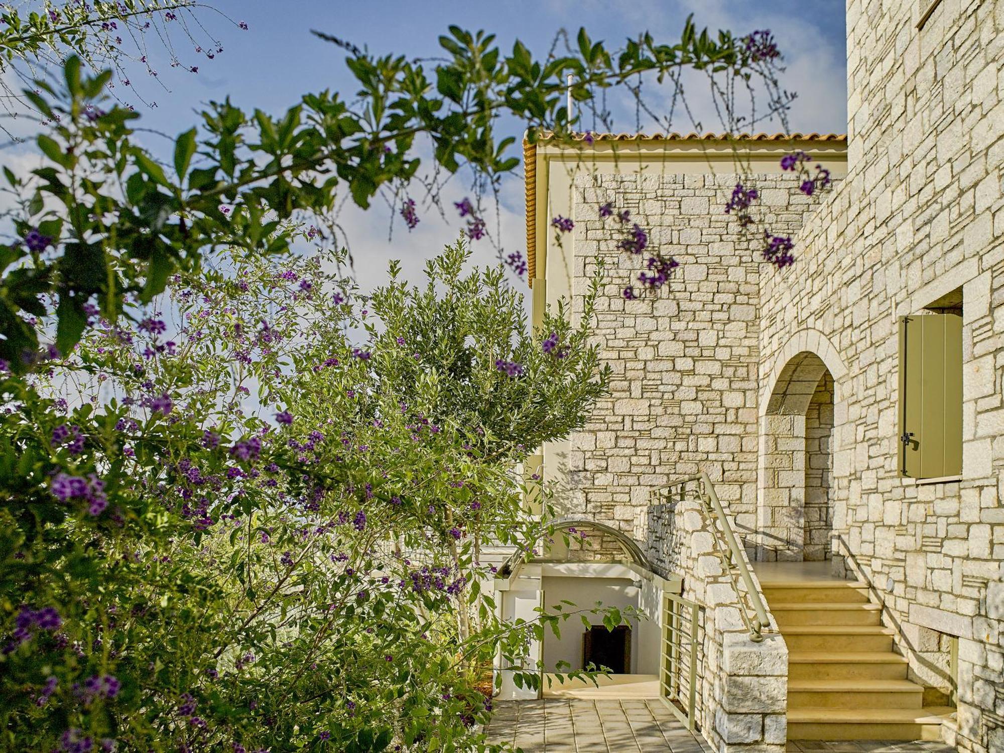 Callisto Seaside Homes & Suites Marathopoli Bagian luar foto