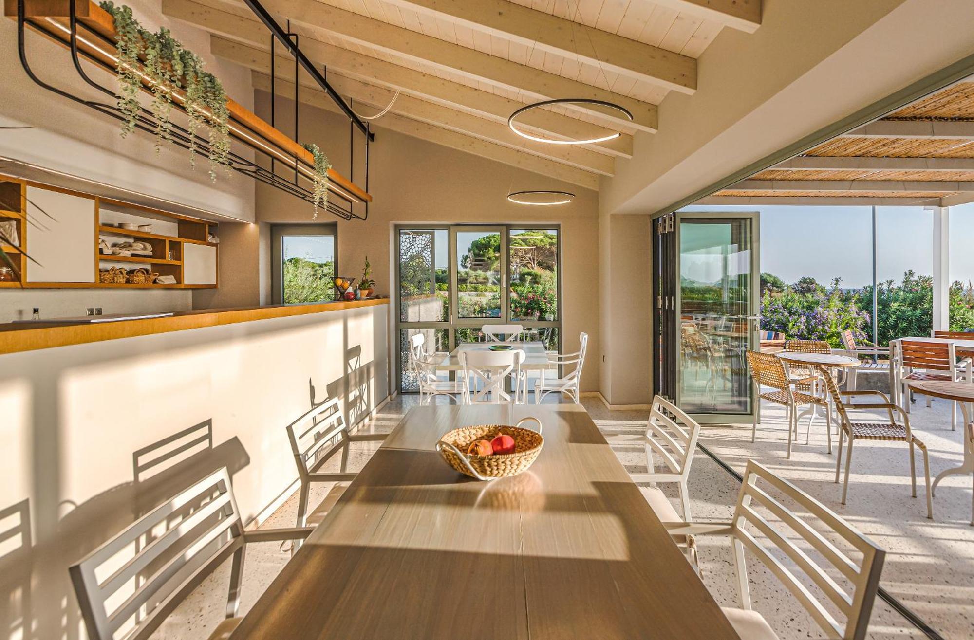 Callisto Seaside Homes & Suites Marathopoli Bagian luar foto