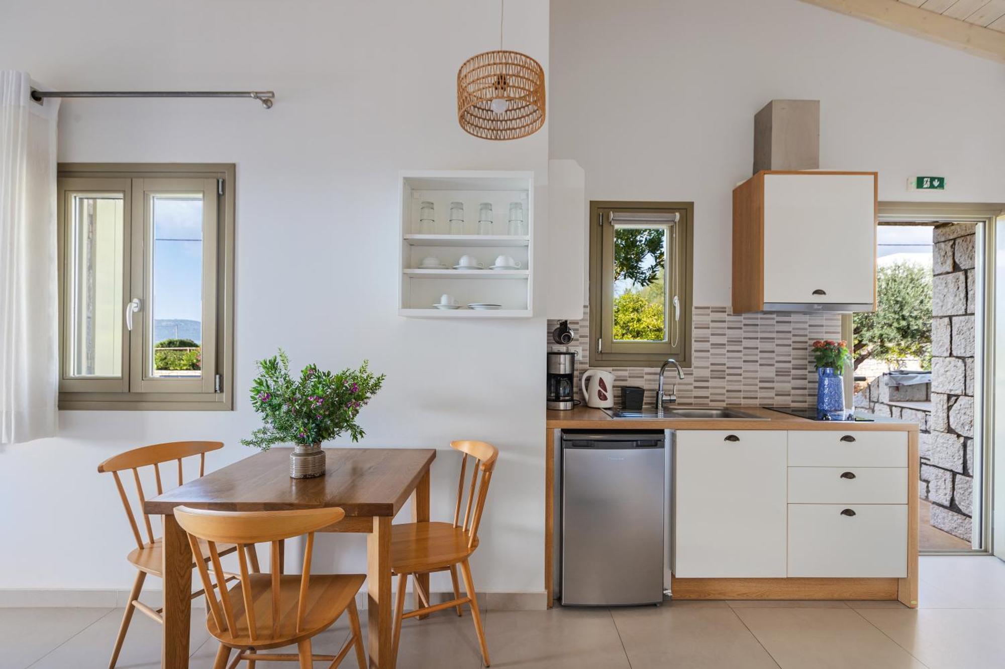 Callisto Seaside Homes & Suites Marathopoli Bagian luar foto