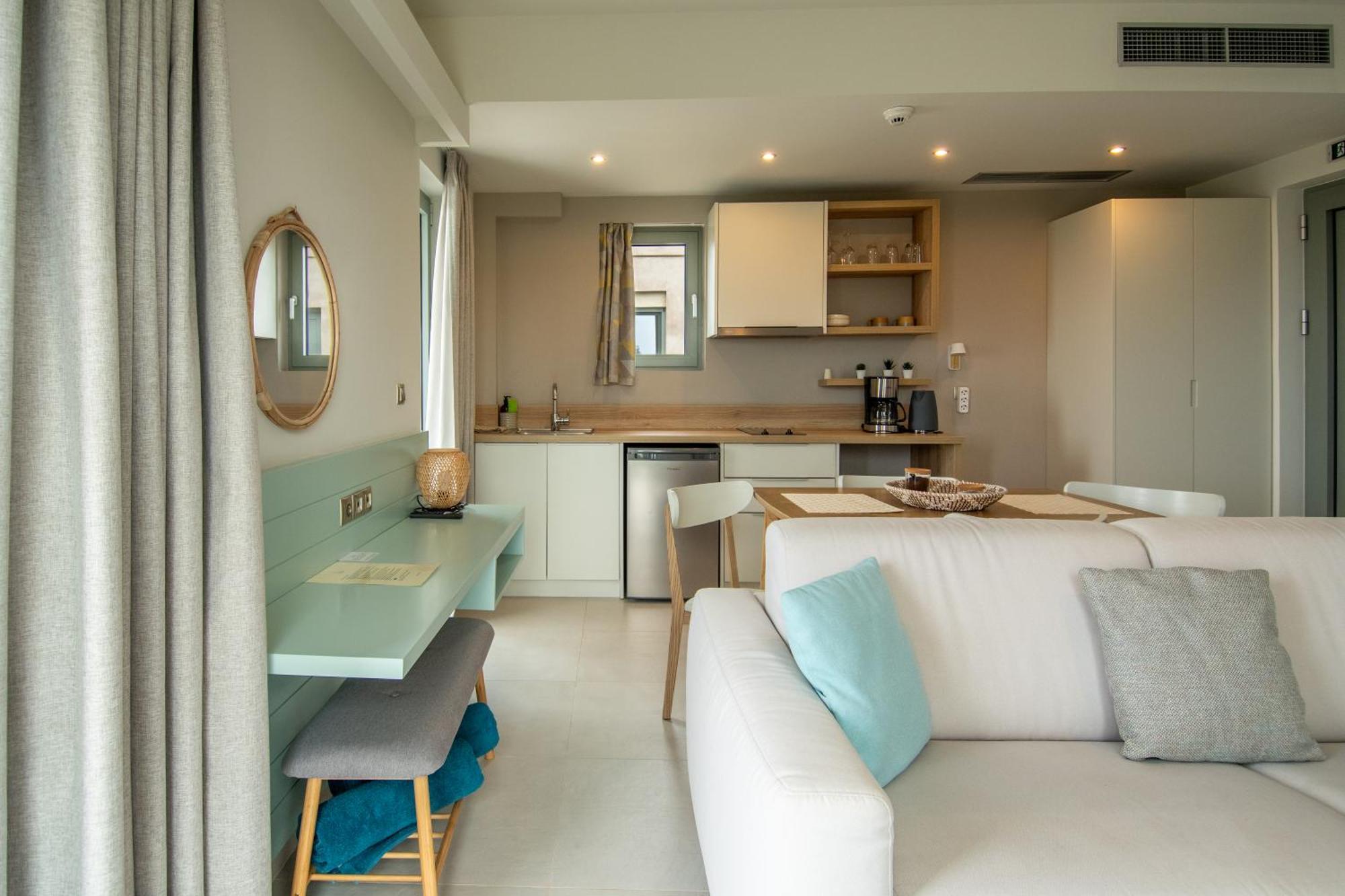 Callisto Seaside Homes & Suites Marathopoli Bagian luar foto